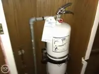 Șalupă de vânzare