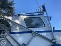 Nava de pescuit tip trauler de vânzare