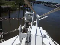 Nava de pescuit tip trauler de vânzare