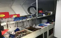 Nava de pescuit tip trauler de vânzare