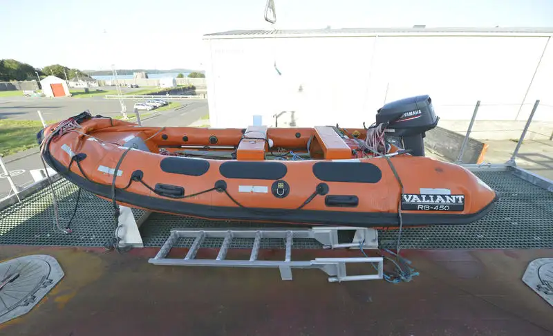 Catamaran de vânzare