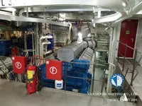 Nava de pescuit tip trauler de vânzare