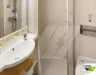 Navă de croazieră de vânzare