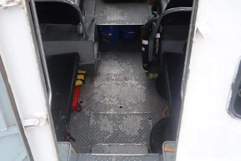 Navă de transport echipaj de vânzare