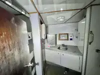Nava de pescuit tip trauler de vânzare