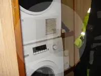 Nava de pescuit tip trauler de vânzare