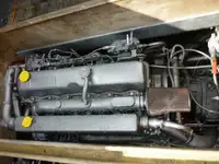 Nava de pescuit tip trauler de vânzare