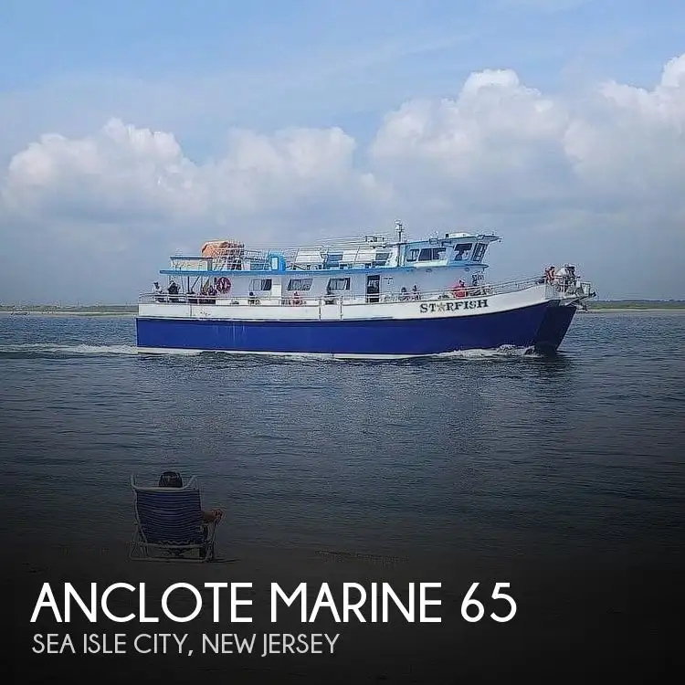 Catamaran de vânzare