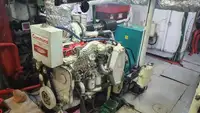 Nava de pescuit cu linii lungi de vânzare