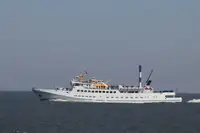 Nava de pasageri de vânzare