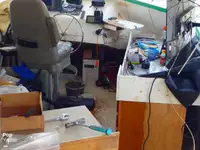 Nava de pescuit tip trauler de vânzare