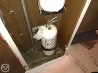 Șalupă de vânzare