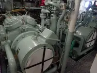 Nava de pescuit cu linii lungi de vânzare