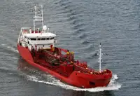 Oil/Chemical tanker de vânzare