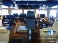 Nava de pescuit tip trauler de vânzare
