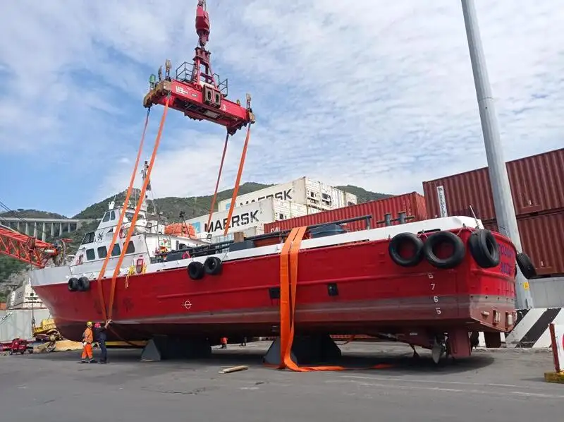 Nava container de vânzare