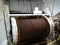 Nava de pescuit tip trauler de vânzare