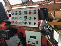 Nava de pescuit tip trauler de vânzare