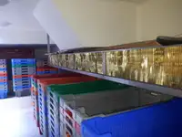 Nava de pescuit tip trauler de vânzare