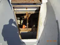Șalupă de vânzare
