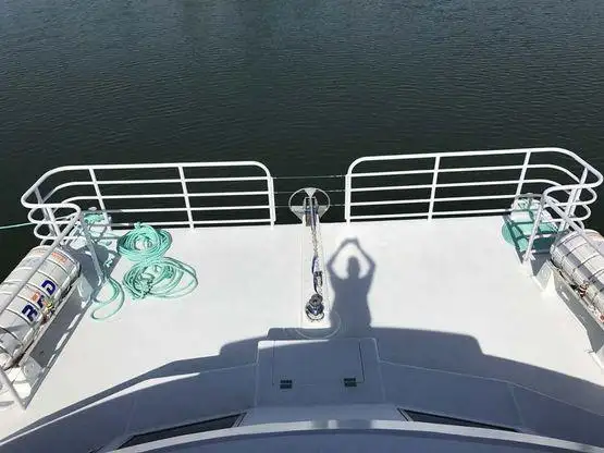 Catamaran de vânzare