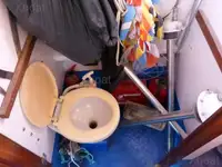 Nava de pescuit tip trauler de vânzare
