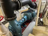 Nava de pescuit tip trauler de vânzare