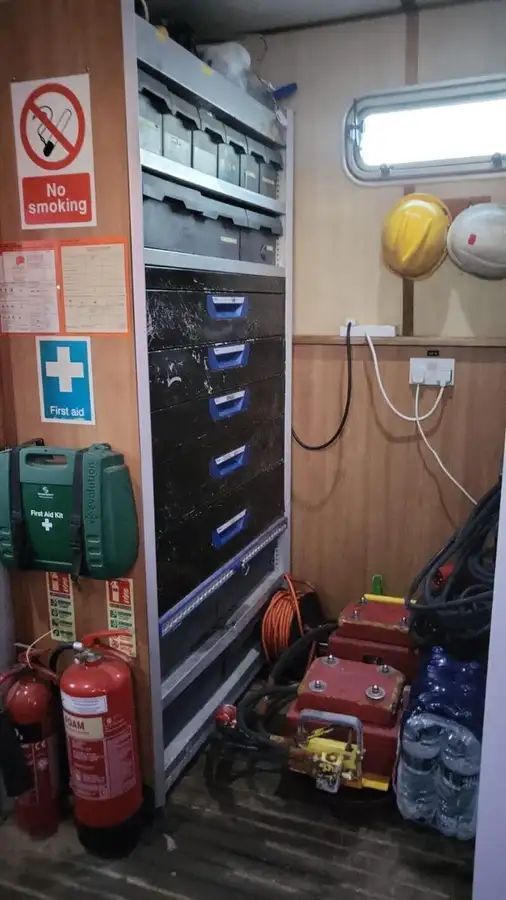 Navă de servicii pentru parcuri eoliene de vânzare