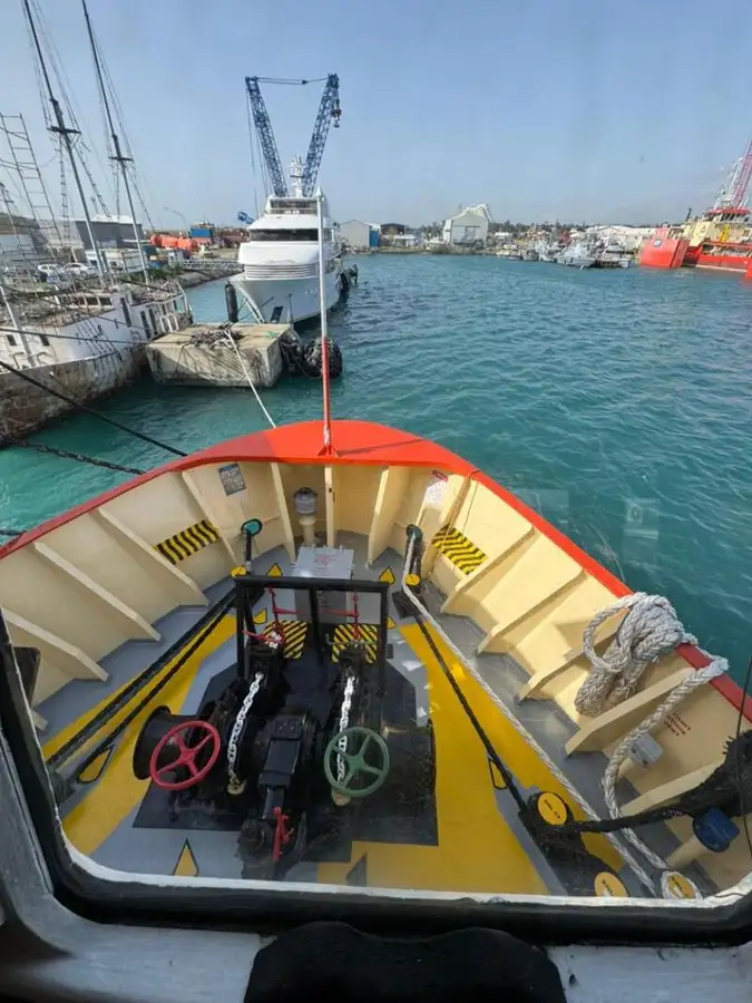 Nava container de vânzare