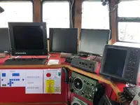 Nava de pescuit tip trauler de vânzare