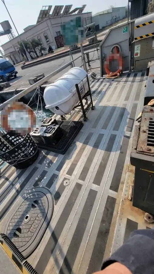 Nava container de vânzare