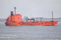 Oil/Chemical tanker de vânzare