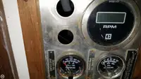 Nava de pescuit tip trauler de vânzare
