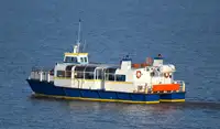 Navă de feribot de vânzare