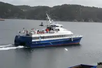 Catamaran de vânzare