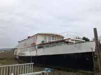 Navă de feribot de vânzare