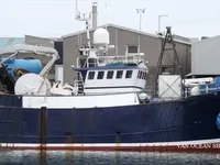 Nava de pescuit tip trauler de vânzare