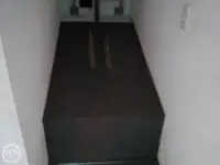 Șalupă de vânzare
