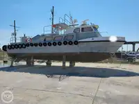 Navă de transport echipaj de vânzare