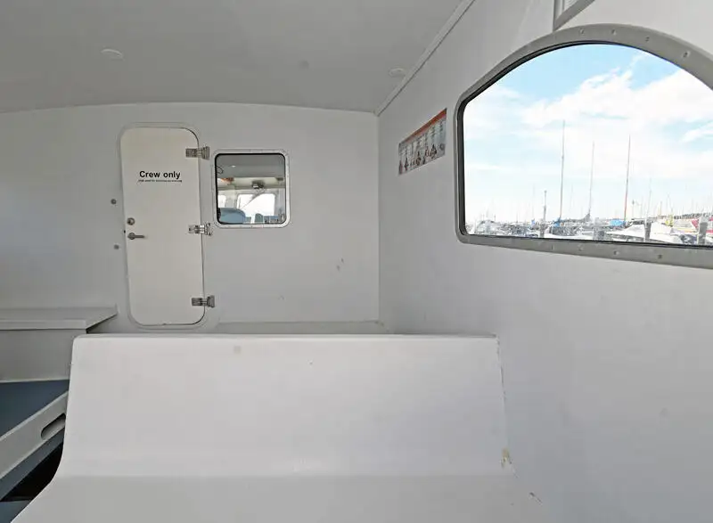 Catamaran de vânzare