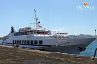 Nava de pasageri de vânzare
