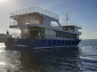 Submarin de vânzare