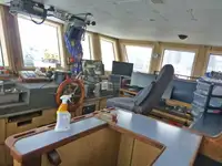 Nava de pescuit cu linii lungi de vânzare