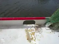 Nava de pescuit tip trauler de vânzare