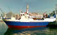 Nava de pescuit tip trauler de vânzare