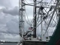 Nava de pescuit tip trauler de vânzare