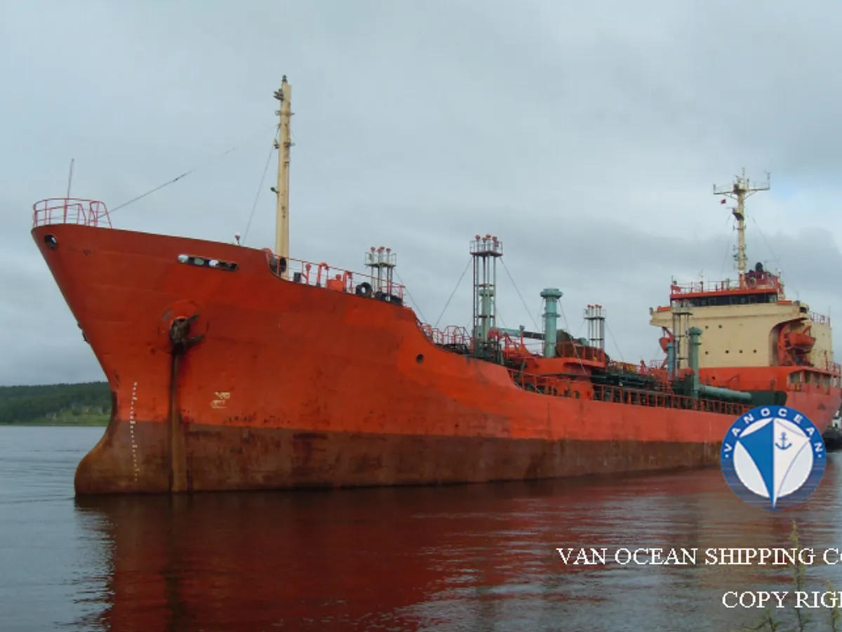 Tanc petrolier / chimic de vânzare