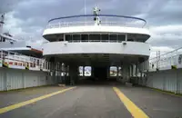 Navă cu feribotul de vânzare