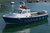 Nava de pasageri de vânzare