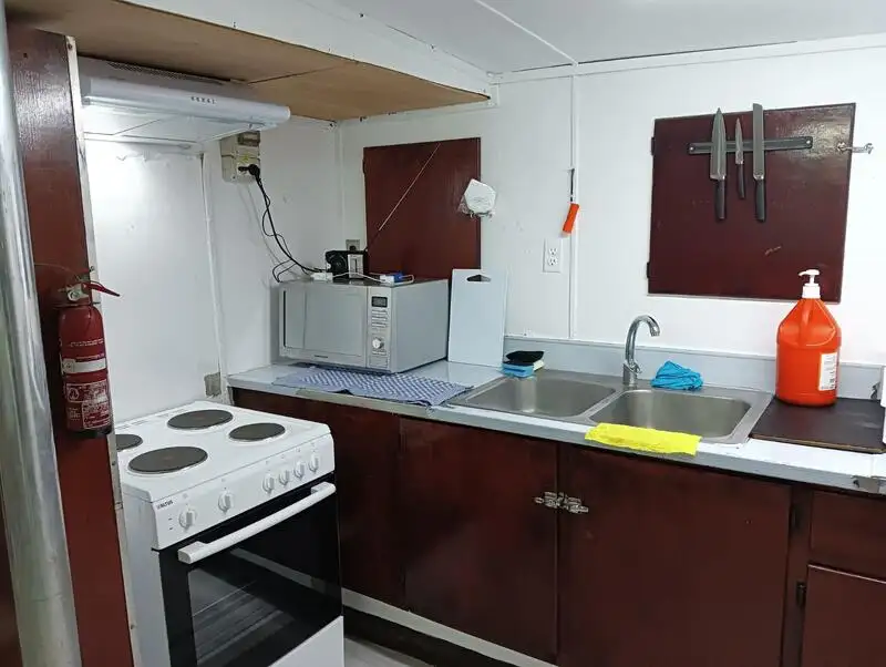 Nava container de vânzare